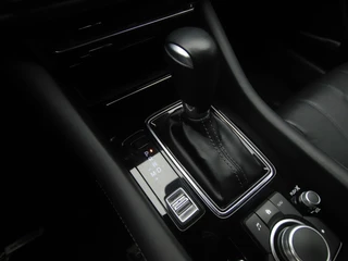 Mazda 6 Mazda 6 Sportbreak 2.0 SkyActiv-G Comfort automaat met Comfort-pakket en trekhaak : dealer onderhouden - afbeelding nr 37