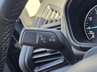 Ford EcoSport Ford EcoSport 1.0 EcoBoost Trend Ultimate 125 pk | Trekhaak | Navigatie | Achteruitrijcamera | PDC | Cruise control |Hoge instap | Nette auto! - afbeelding nr 16