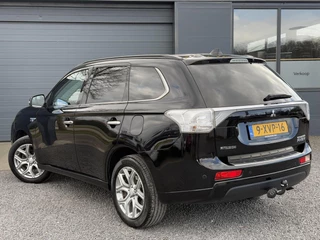 Mitsubishi Outlander Mitsubishi Outlander 2.0 PHEV Executive Edition 2e Eigenaar,Navi,Camera,Clima,Trekhaak,Cruise,121pk,Halfleder,Pdc,Dealer Onderhouden,Apk tot 11-2025 - afbeelding nr 5