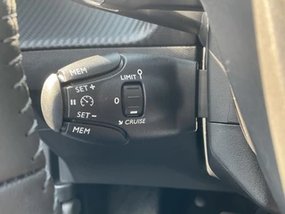 Peugeot 2008 Peugeot 2008 1.2 PureTech 130 Allure Automaat 360cam Carplay Nav/Cruise Blue Beauty! - afbeelding nr 38