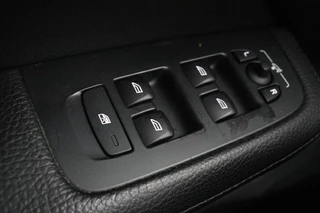 Volvo V60 Volvo V60 Cross Country 2.0 B5 AWD Pro | Trekhaak | Leder |  Stoel & stuurverwarming | Camera | Adaptive cruise | Carplay | Harman/Kardon | Keyless | BLIS | Memory | Navigatie - afbeelding nr 35
