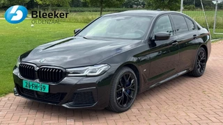 BMW 5 Serie BMW 5 Serie 545e 394Pk X Drive M-Sport Plug in Hybrid HUD Laser Luchtvering Soft close - afbeelding nr 1
