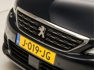 Peugeot 308 (PANORAMADAK, APPLE CARPLAY, GROOT NAVI, 360 CAMERA, SPORTSTOELEN, ADAPTIVE CRUISE, TREKHAAK, NIEUWSTAAT) - afbeelding nr 32