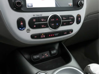 Kia e-Soul Kia e-Soul EV Executive-Plus-Line (INCL-BTW) Aut  *PANO | NAPPA-LEATHER | LED-LIGHTS | NAVI-FULLMAP |  CAMERA | KEYLESS | ECC | PDC | CRUISE | DAB | DIGI-COCKPIT | COMFORT-SEATS | 16