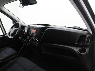 Iveco Daily | Airco | Cruise | 3-Persoons - afbeelding nr 19