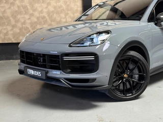 Porsche Cayenne Porsche Cayenne Coupé 4.0 Turbo GT Sport Chrono 640 PK | Keramisch | Carbon | HUD |360 Camera | Softclose - afbeelding nr 2