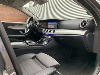 Mercedes-Benz E-Klasse Mercedes E-klasse Estate E400 4MATIC AMG LED CAMERA CARPLAY 2017 EERSTE EIGENAAR VOL OPTIES 334 PK NIEUW MODEL - afbeelding nr 4