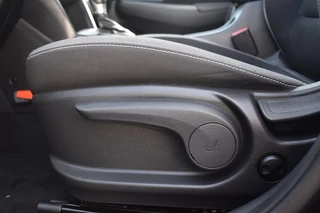 Hyundai Kona Hyundai Kona 1.6 GDI HEV Fashion Cam/Navi/Pdc/Heads-up/trekhaak 