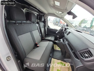 Opel Vivaro Opel Vivaro 145PK L3H1 Navi Airco Cruise Camera Parkeersensoren Euro6 L3 6m3 Airco Cruise control - afbeelding nr 11