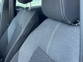Ford Fiesta Ford Fiesta 1.0 EcoBoost Hybrid Titanium | Winter Pack | Navigatie | Camera - afbeelding nr 19