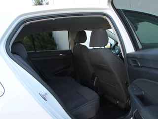 Volkswagen Golf Volkswagen Golf 1.4 eHybrid 204pk Style | Acc | Camera - afbeelding nr 16
