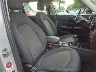 MINI Clubman MINI Clubman Mini 1.5 Cooper Salt Business | Airco | Trekhaak | Navi | Cruise | PDC | - afbeelding nr 21