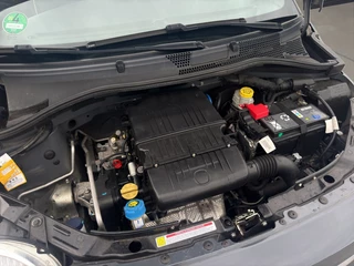 Fiat 500 Fiat 500 1.2 Rockstar 2019 GRIJS | Sport | Apple CarPlay | Airco - afbeelding nr 21