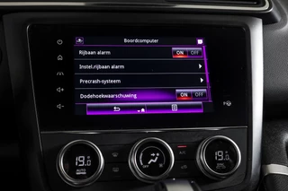 Renault Kadjar Renault Kadjar 1.3 TCe 160 PK Techno - Automaat | Cruise | Stoelverwarming | Trekhaak | App.Connect | Camera+PDC | NAV+App.Connect | Auto.Airco | LM 19