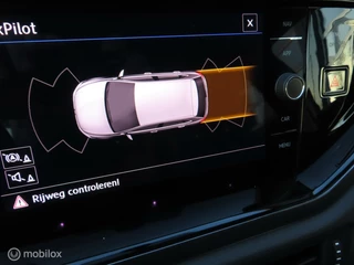 Volkswagen Polo Volkswagen Polo 1.0 TSI Highline/Automaat/virtueel/carplay/pdc/nav/17