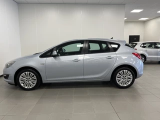 Opel Astra - afbeelding nr 4