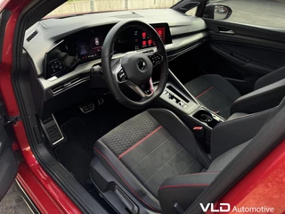 Volkswagen Golf Volkswagen Golf 8 GTI 2.0 TSI Clubsport 45 Akra IQ HUD PANO - afbeelding nr 13