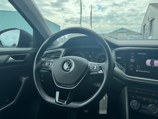 Volkswagen T-Roc Volkswagen T-Roc 1.0 TSI Style | Adaptive Cruise Control | Climate Control | Navi | PDC | Trekhaak | Apple Carplay/Android Auto | - afbeelding nr 12