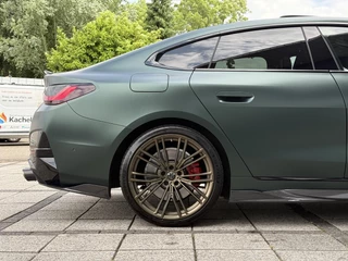 BMW 4 Serie BMW 4-serie Gran Coupé M440i xDrive M-Sport | Carbon | BMW Laser | 360 Camera | Pano | Full M-Performance | Trekhaak | Fabrieksgarantie 09-2026 | - afbeelding nr 26