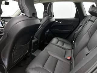 Volvo XC60 Volvo XC60 2.0 T6 AWD Plus Dark - afbeelding nr 12