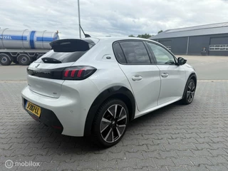 Peugeot e-208 Peugeot e-208 EV GT 350 50 kWh panorama dak Pearl White INCL BTW - afbeelding nr 5