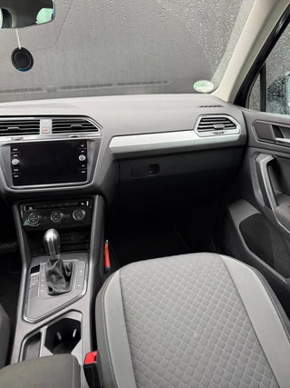 Volkswagen Tiguan Volkswagen Tiguan 1.5 TSI ACT Comfortline Business Automaat - afbeelding nr 31
