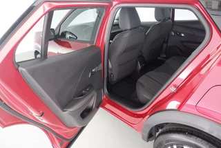 Peugeot 2008 Peugeot 2008 1.2 100PK Allure 1/2leer|led|nav|dab|ecc|pdc|lmv17 - afbeelding nr 19