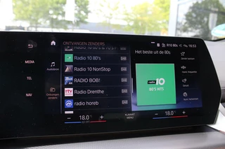 BMW 2 Serie BMW 2-serie Active Tourer 230e xDrive | Pano | H&K | Trekhaak - afbeelding nr 33