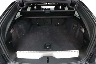 BMW 5 Serie BMW 5 Serie Touring 530 e xDrive M-Sport - afbeelding nr 51