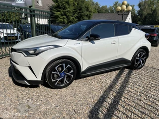 Toyota C-HR Toyota C-HR 1.8 Hybrid Bi-Tone Plus,BTW auto,Clima,Navi,Camera - afbeelding nr 12