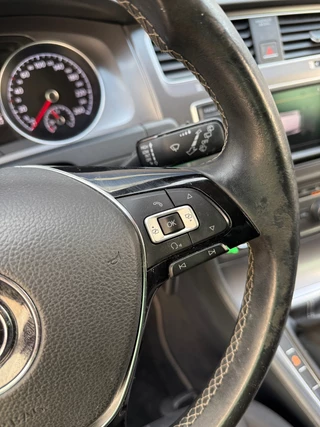 Volkswagen Golf Volkswagen Golf 1.4 TSI ACT Connected Series - afbeelding nr 31