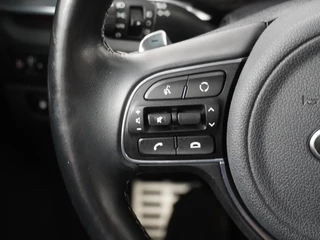 Kia Niro Kia Niro 1.6 GDi Plug-in Hybrid DynamicPlusLine - Navigatie - Camera - Stoelverwarming - LED koplampen - JBL - Trekhaak - Fabrieksgarantie tot 11-2027 - afbeelding nr 31