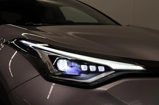 Toyota C-HR Toyota C-HR 2.0 Hybrid Bi-Tone - afbeelding nr 10