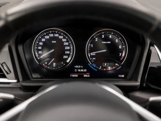 BMW 2 Serie BMW 2 Serie Gran Tourer 220i Executive Sportline 192Pk Automaat (PANORAMADAK, GROOT NAVI, HEAD-UP DISPLAY, LEDEREN SPORTSTOELEN, SFEERVERLICHTING, LED KOPLAMPEN, ELEK ACHTERKLEP, NIEUWSTAAT) - afbeelding nr 21