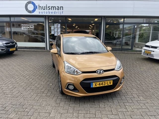 Hyundai i10 - 76384503-0