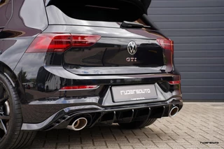 Volkswagen Golf Volkswagen Golf 8 GTI Clubsport | Pano | Matrix IQ | Alcantara | ACC | Rijdersauto Edition | Deep Black Pearl | Fabrieksgar. 2027 - afbeelding nr 57