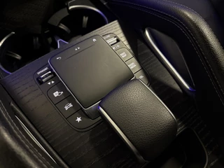 Mercedes-Benz GLE Mercedes-Benz GLE 350 e 4MATIC AMG PANO/22