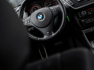 BMW X1 BMW X1 sDrive20i High Executive|M-SPORT|PANO|CAMERA|TREKHAAK - afbeelding nr 19