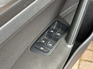 Volkswagen Golf Volkswagen Golf 1.4 TSI DSG Navi Camera Stoelverwarming - afbeelding nr 21