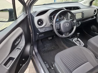 Toyota Yaris Toyota Yaris 1.5 Hyb. Dynamic + parkeersensoren achter - afbeelding nr 8