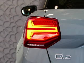 Audi Q2 Audi Q2 ✅2025✅35 TFSI ✅FACELIFT✅ S EDITION 150PK VIR.COCKPIT ELEK.KLEP TOUCHSCREEN CARPLAY NAVI CAMERA MATRIX LED STOELVERW. PDC KEYLESS 2025 