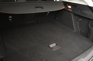 Ford Focus Ford Focus 1.0 EcoBoost Titanium | Trekhaak | Camera |  Full LED | Navigatie | Keyless | Park Assist | Climate control | Getint glas - afbeelding nr 12
