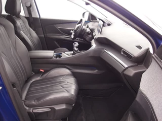 Peugeot 3008 Peugeot 3008 1.2 PureTech Blue Lease Premium TREKHAAK / LEDER / FOCAL SOUND / CAMERA / FULL LED / KEYLESS / NL-AUTO - afbeelding nr 43