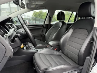 Volkswagen Golf Volkswagen Golf Variant 1.2 TSI Business Edition 2e Eigenaar,Automaat,360Camera,Massagestoelen,Navi,Pdc V+A,Halfleder,Lm velgen,Stoelverwarming,Clima,Cruise,Apk tot 01-2026 - afbeelding nr 6