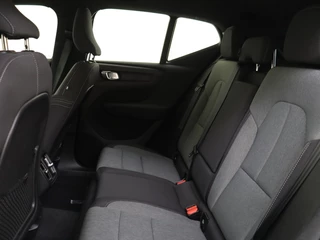 Volvo XC40 Volvo XC40 B4 Plus Dark | Trekhaak | Dodehoekdetectie | Achteruitrijcamera - afbeelding nr 8