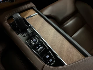 Volvo XC90 PANO/TREKHAAK/HEAD-UP/H&K/360CAMERA/MEMORY/KEYLESS/ACC/PILOT-ASSIST/20