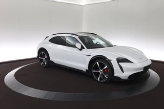 Porsche Taycan Cross Turismo 4S 93 kWh Performance pack ,Off Road Desingn Pack, Inno-Drive, S