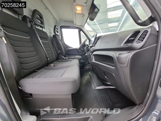 Iveco Daily Iveco Daily 35C21 3.0L Automaat Black Edition 2025model L2H2 ACC Camera Parkeersensoren LED CarPlay Dubbellucht L2 12m3 Airco - afbeelding nr 13