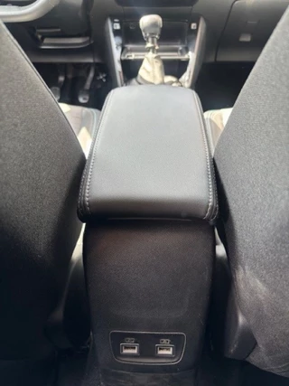 Peugeot 208 Peugeot 208 1.2 PT 100 Allure, Carplay, Dab, Navi, Clima, Cruise, Led - afbeelding nr 15