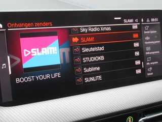 BMW 1 Serie BMW 1 Serie M135i xDrive Executive Edition 306 PK, Full LED / Carplay / PDC / Stoelverwarming / 19' M dubbelspaak velgen - afbeelding nr 21